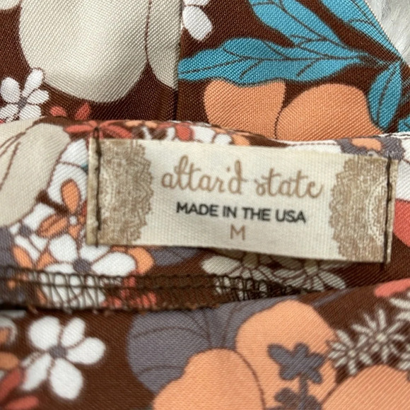 Altar'd State Floral Mini Skirt With Front Pockets Size Medium - Picture 3 of 4